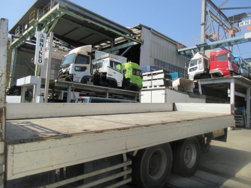 高床3軸 クレーン外しアルミ平ボディ