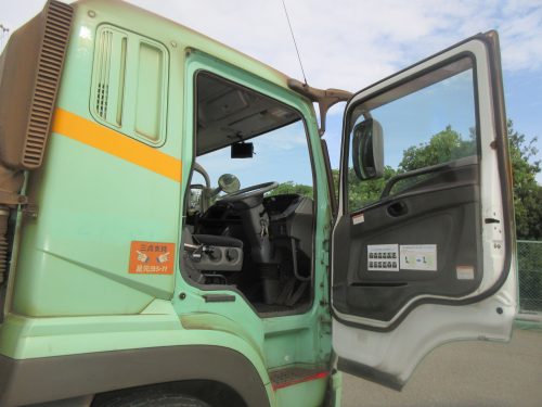 構内未登録 25トン 清掃車