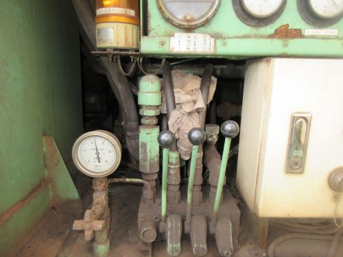 構内未登録 25トン 清掃車