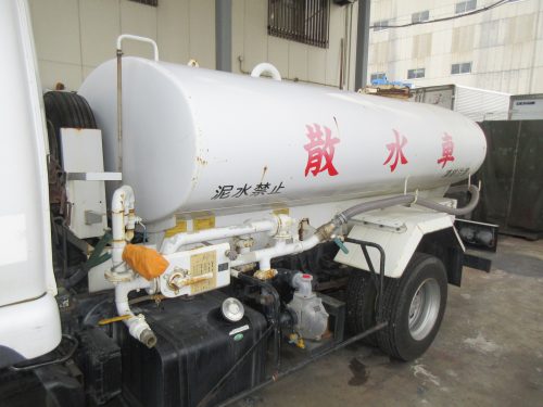 コンドル 散水車