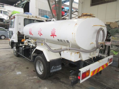 コンドル 散水車