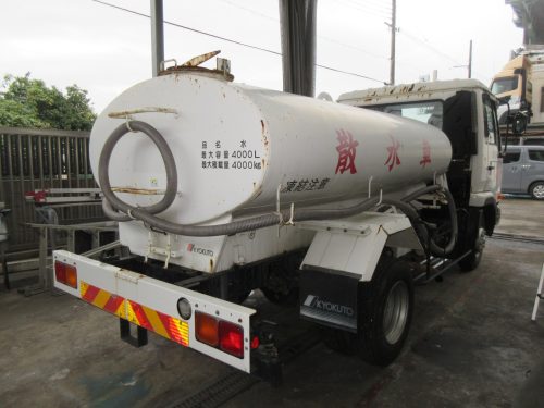 コンドル 散水車