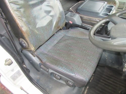 コンドル 散水車