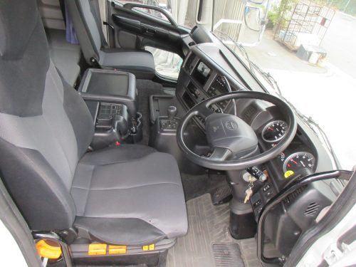 グランドプロフィア 車検付きハイルーフトラクタ