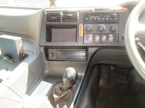 散水放水構内車