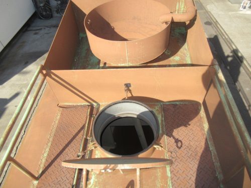 散水放水構内車