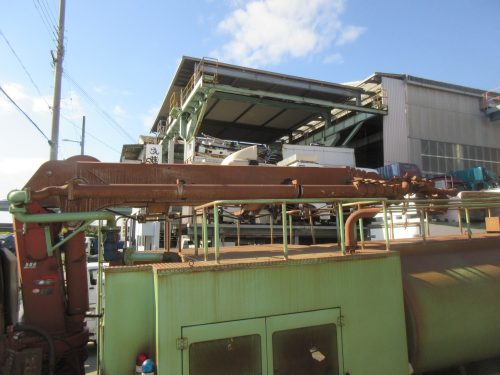 散水放水構内車