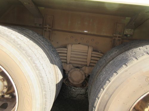 散水放水構内車