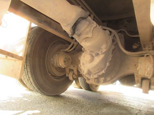 散水放水構内車