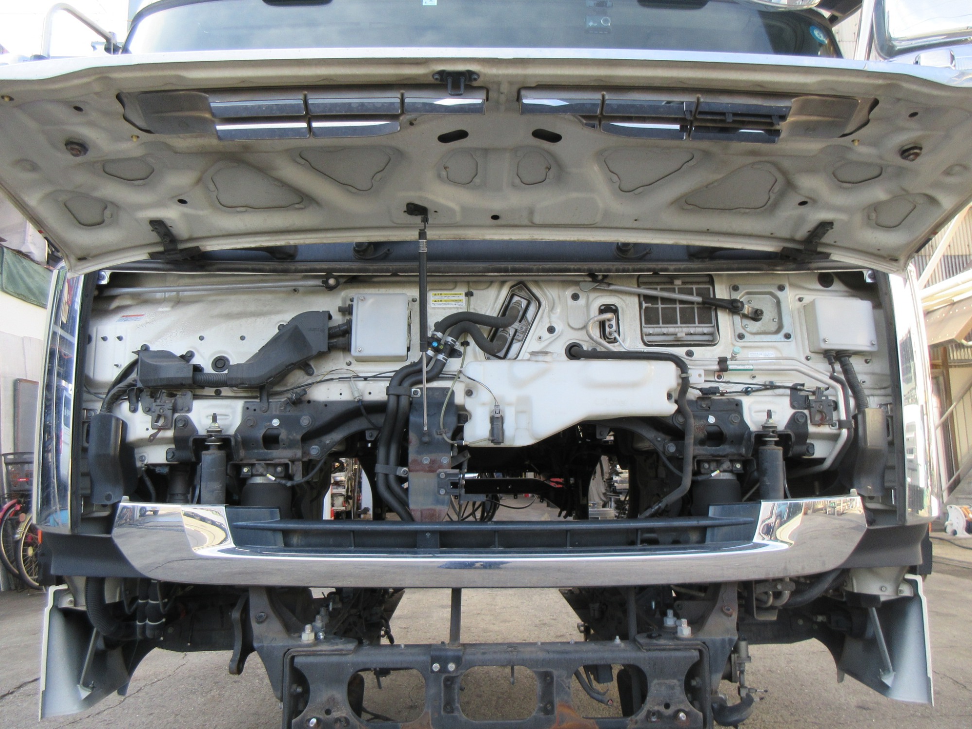 キャビン クオン QKG-GK6XA エスコット ロールーフ