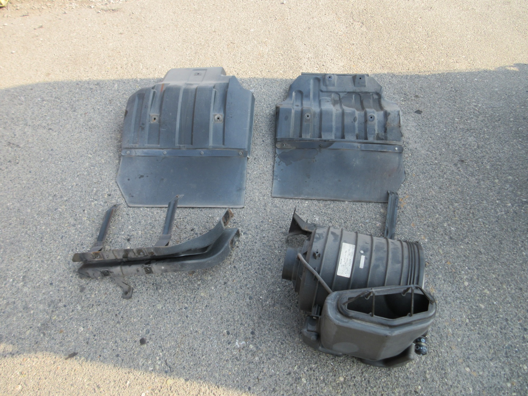 キャビン コンドル TKG-MK38L STD ベッドレス | 中古車部品