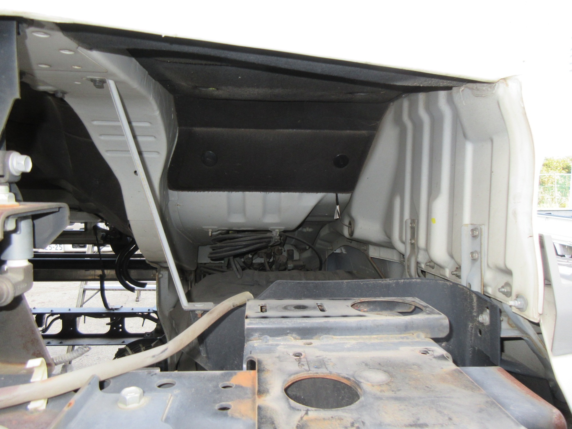 キャビン クオン QKG-GK6XA エスコット ロールーフ