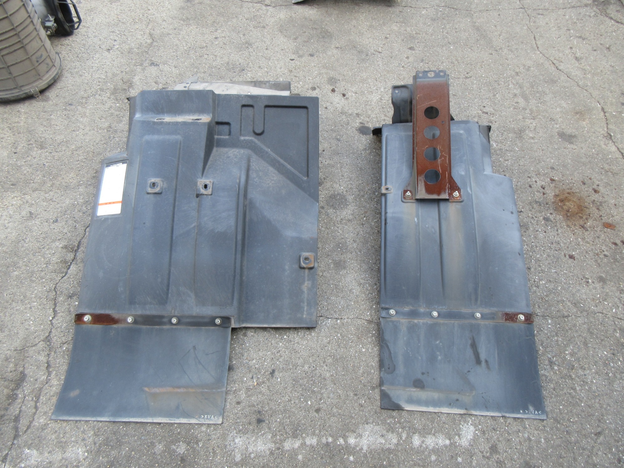 キャビン クオン QKG-GK6XA エスコット ロールーフ