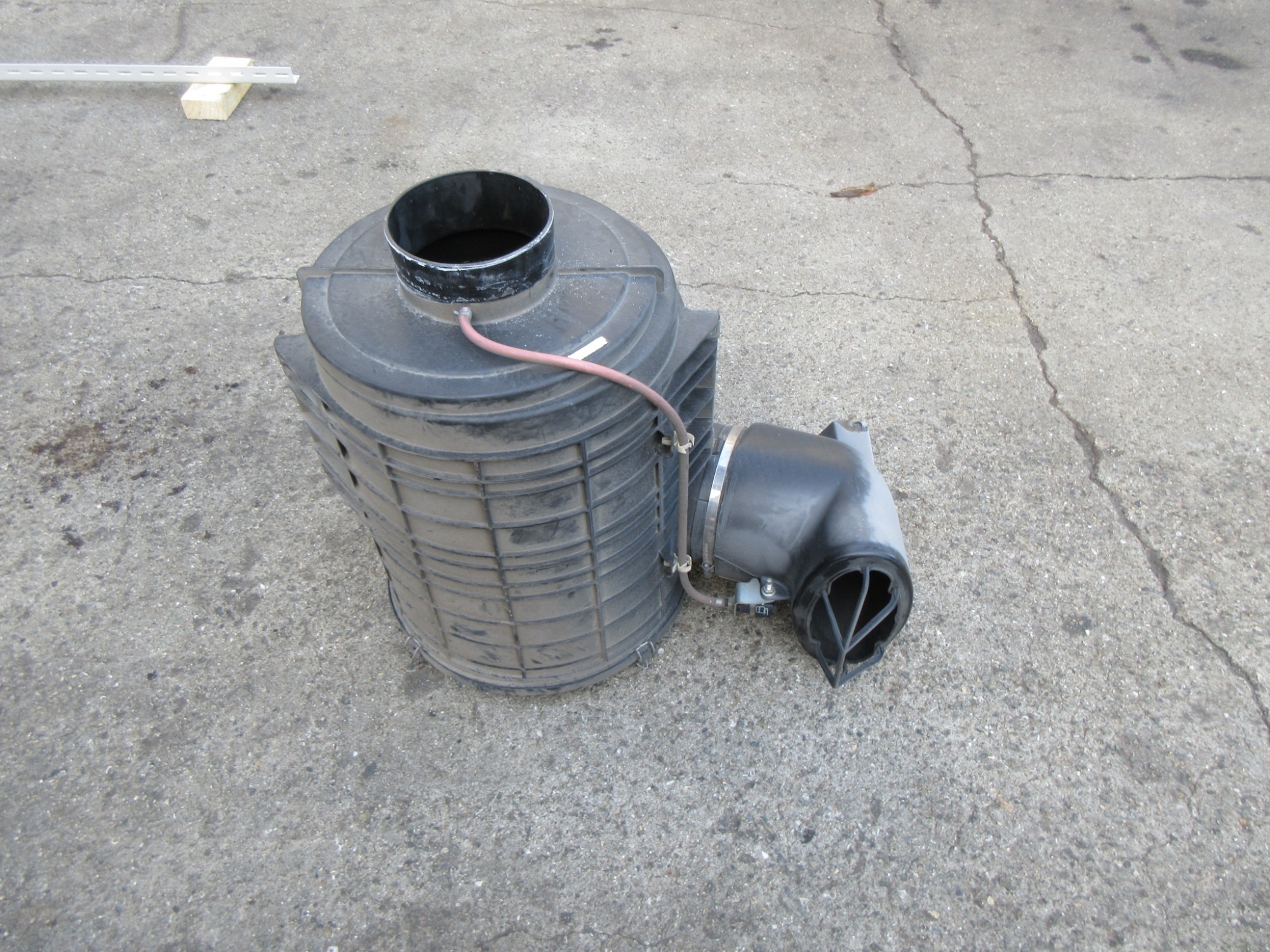 キャビン クオン QKG-GK6XA エスコット ロールーフ