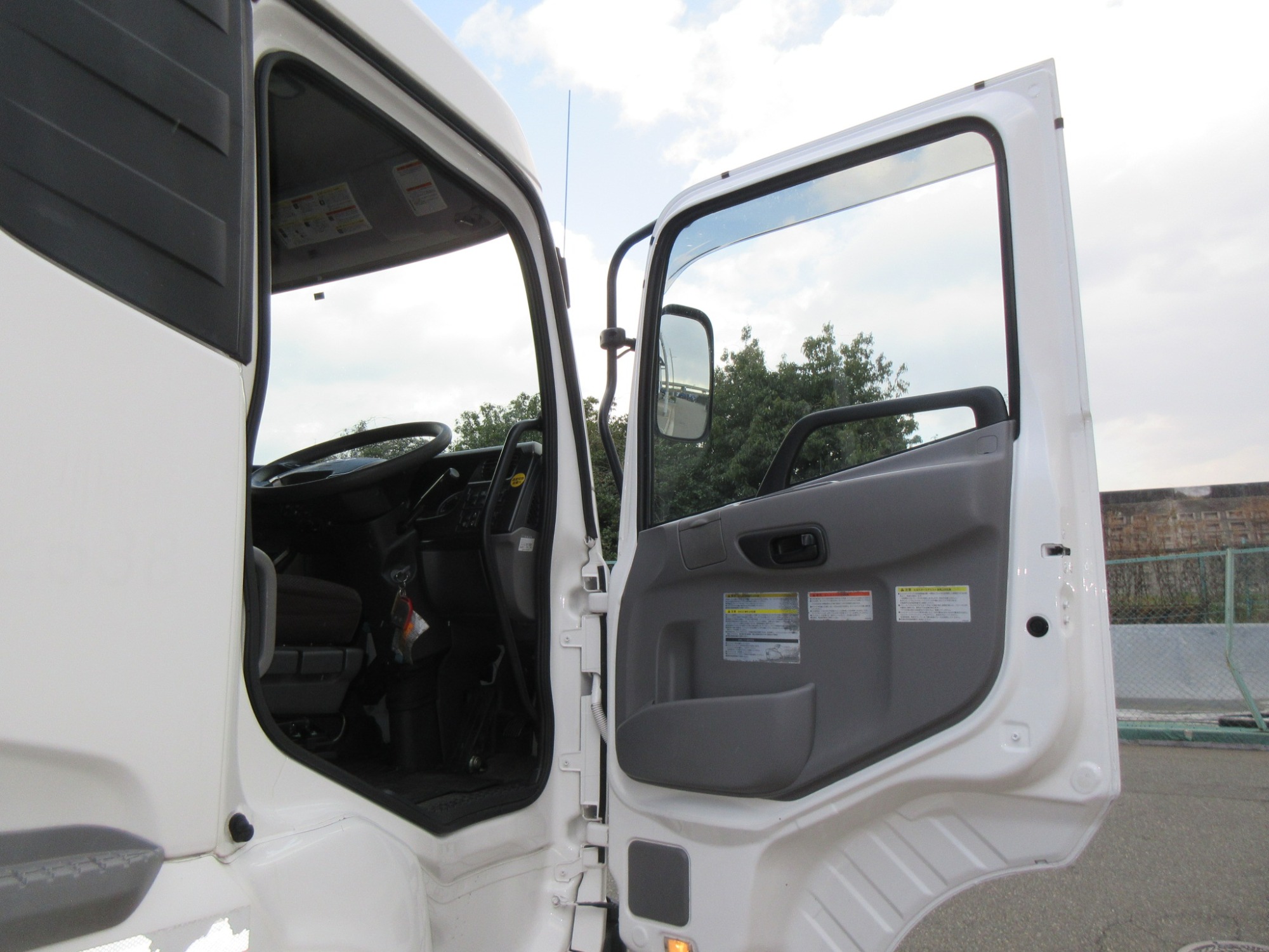 標準ルーフ 2PGクオントラクタ