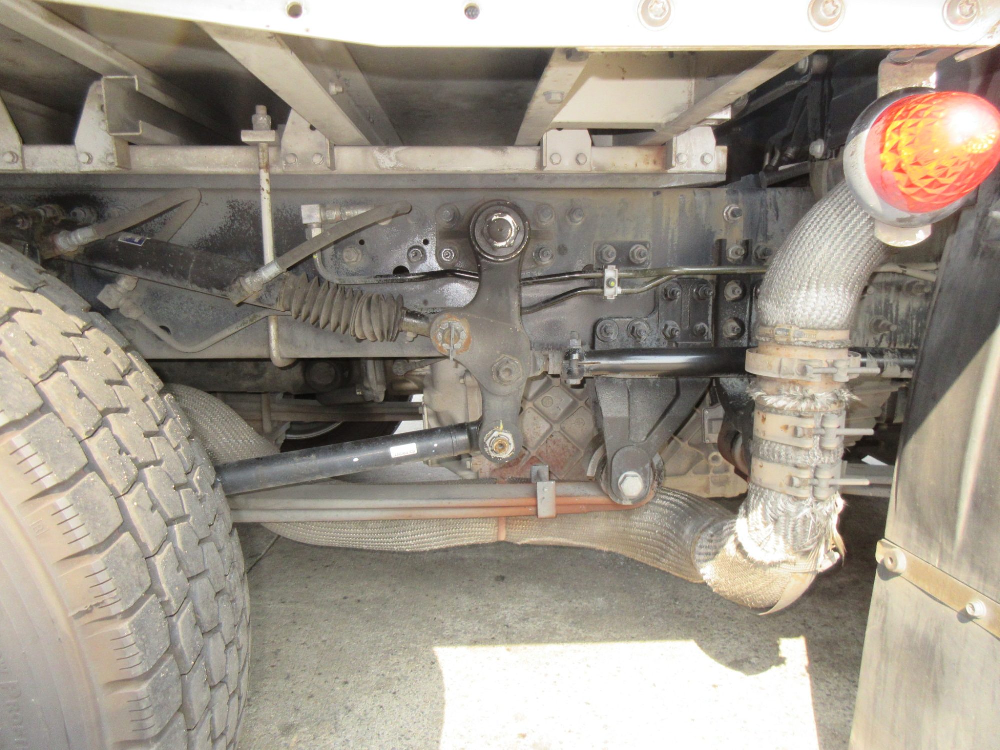 4軸低床車検付きアルミウイング