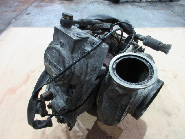 GH11 ターボチャージャー