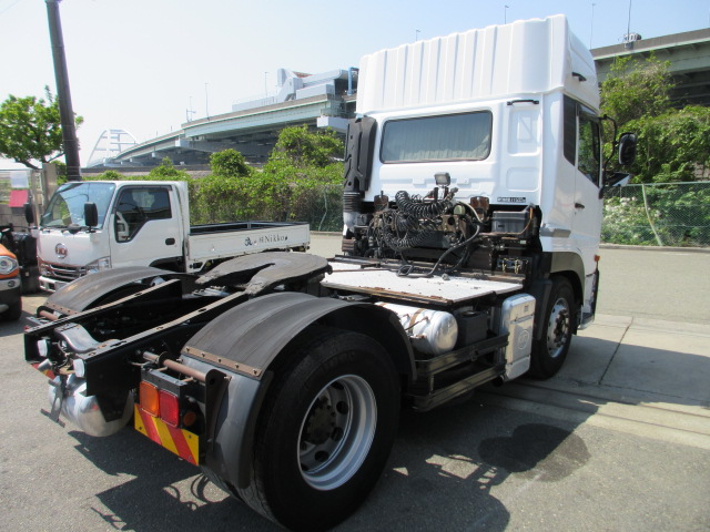 高馬力クオン 11.5トンハイルーフトラクタ