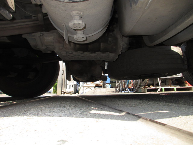 高馬力クオン 11.5トンハイルーフトラクタ