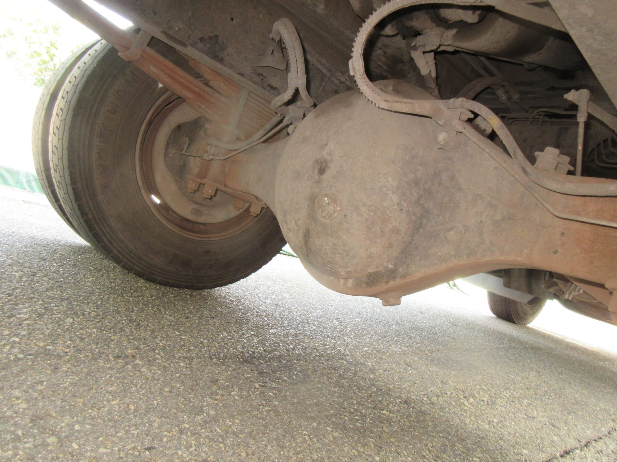 車検付き中型コンドルパッカー車