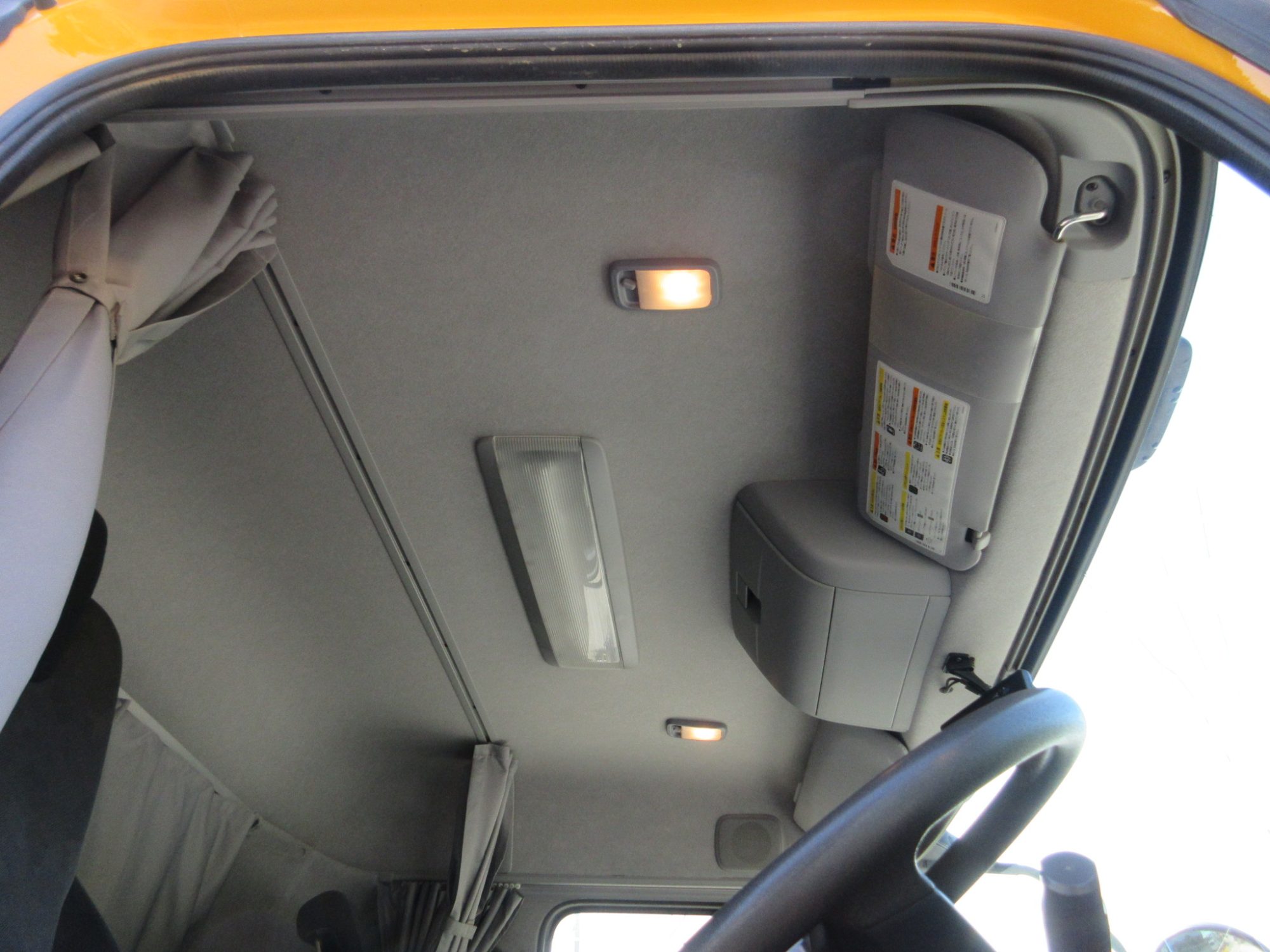 2PGクオン土砂ダンプ