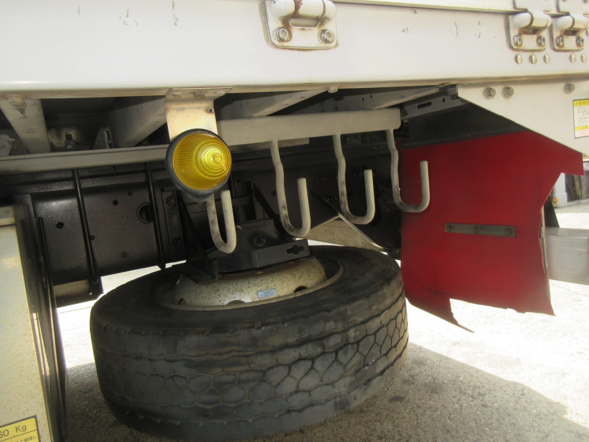 エアジョロダー付4軸低床アルミウイング