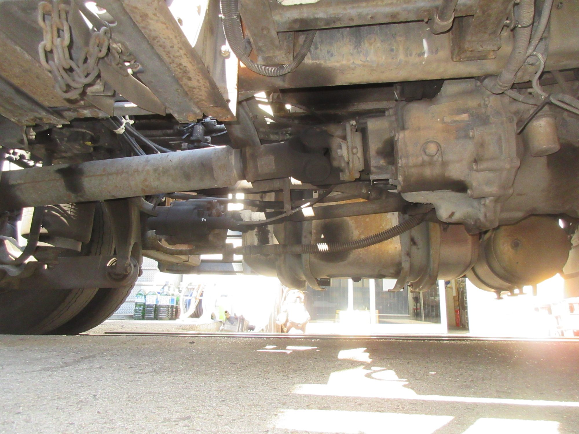 ダンプ用トラクタ