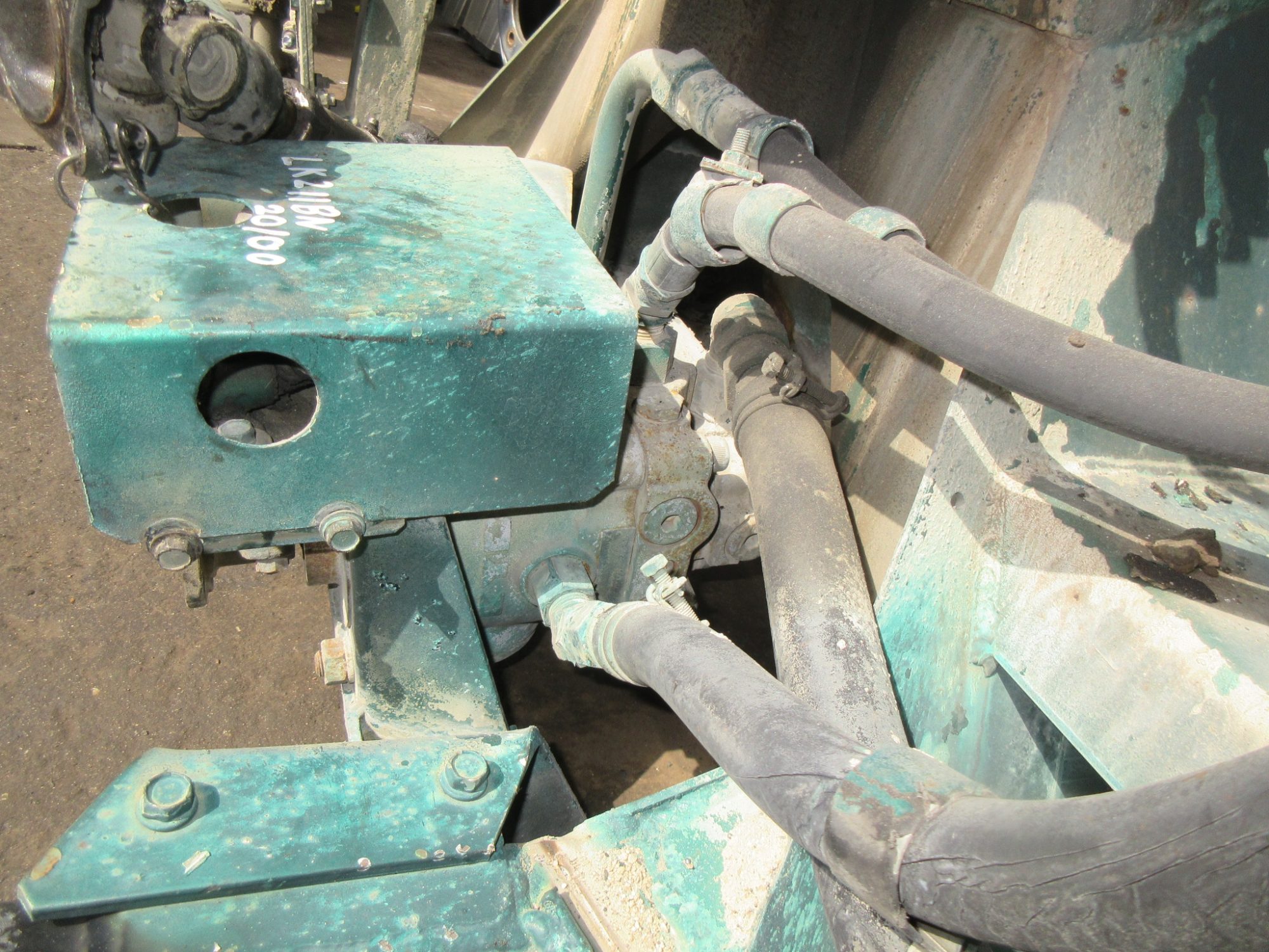 中型ミキサー装置 カヤバ製