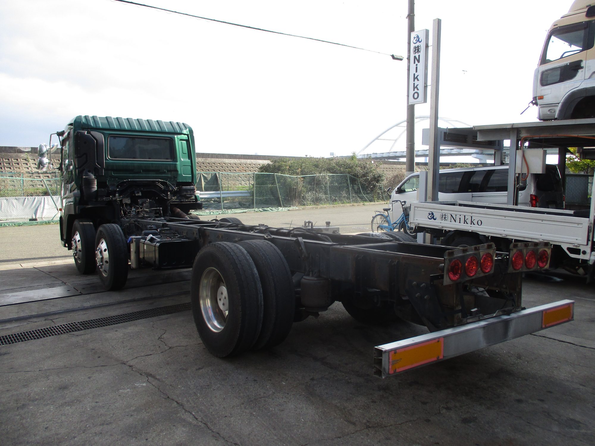 H21y ADG-CV2YL-301**