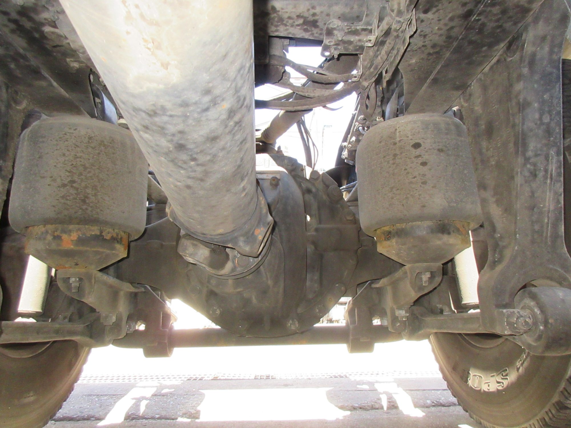 2PGクオン 11.5トンハイルーフトラクタ