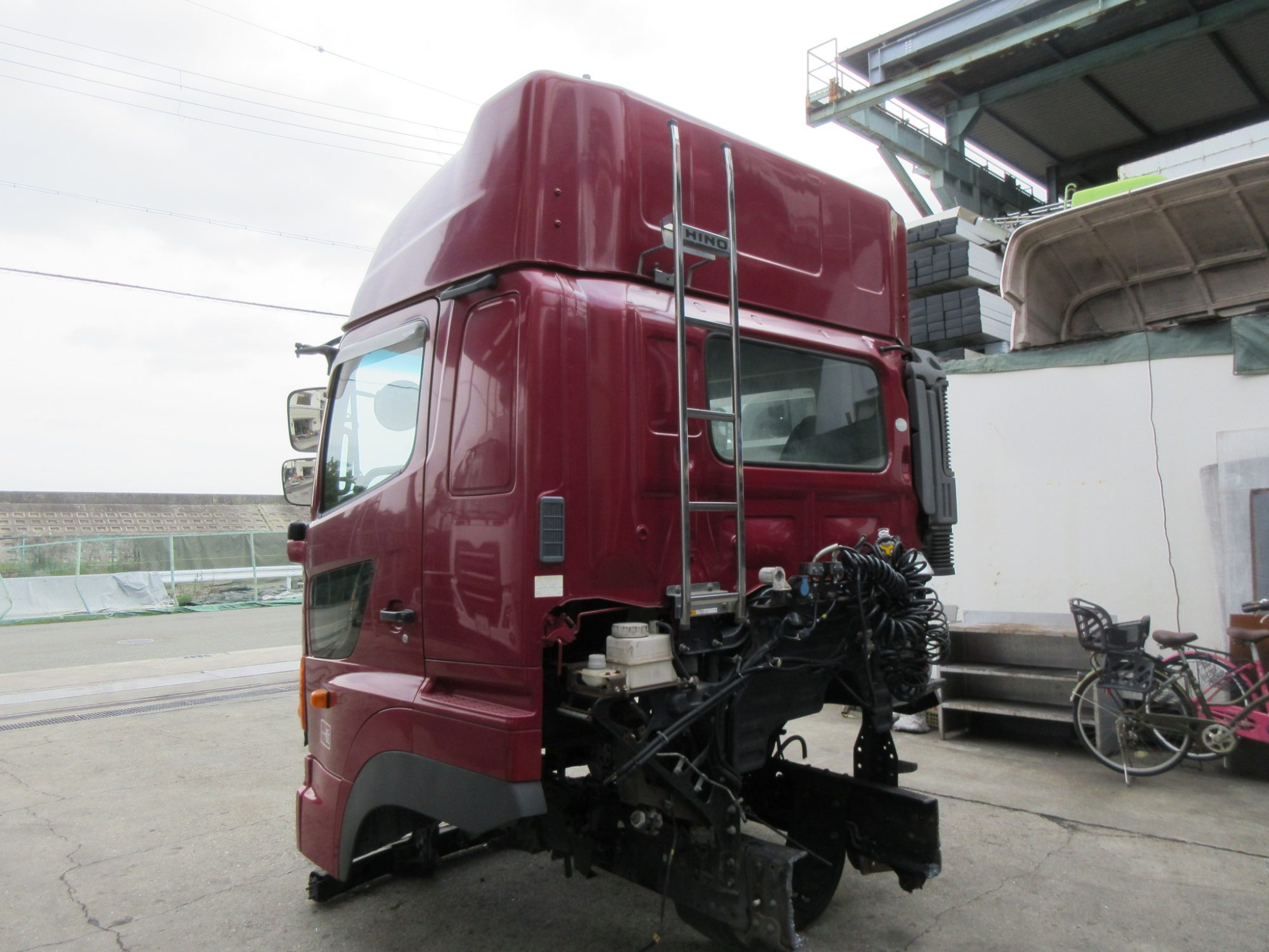 グランドプロフィア ハイルーフキャビン