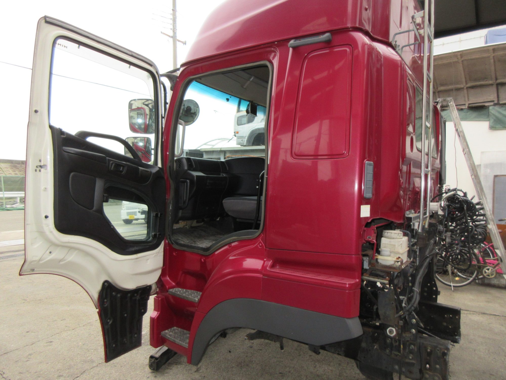 グランドプロフィア ハイルーフキャビン