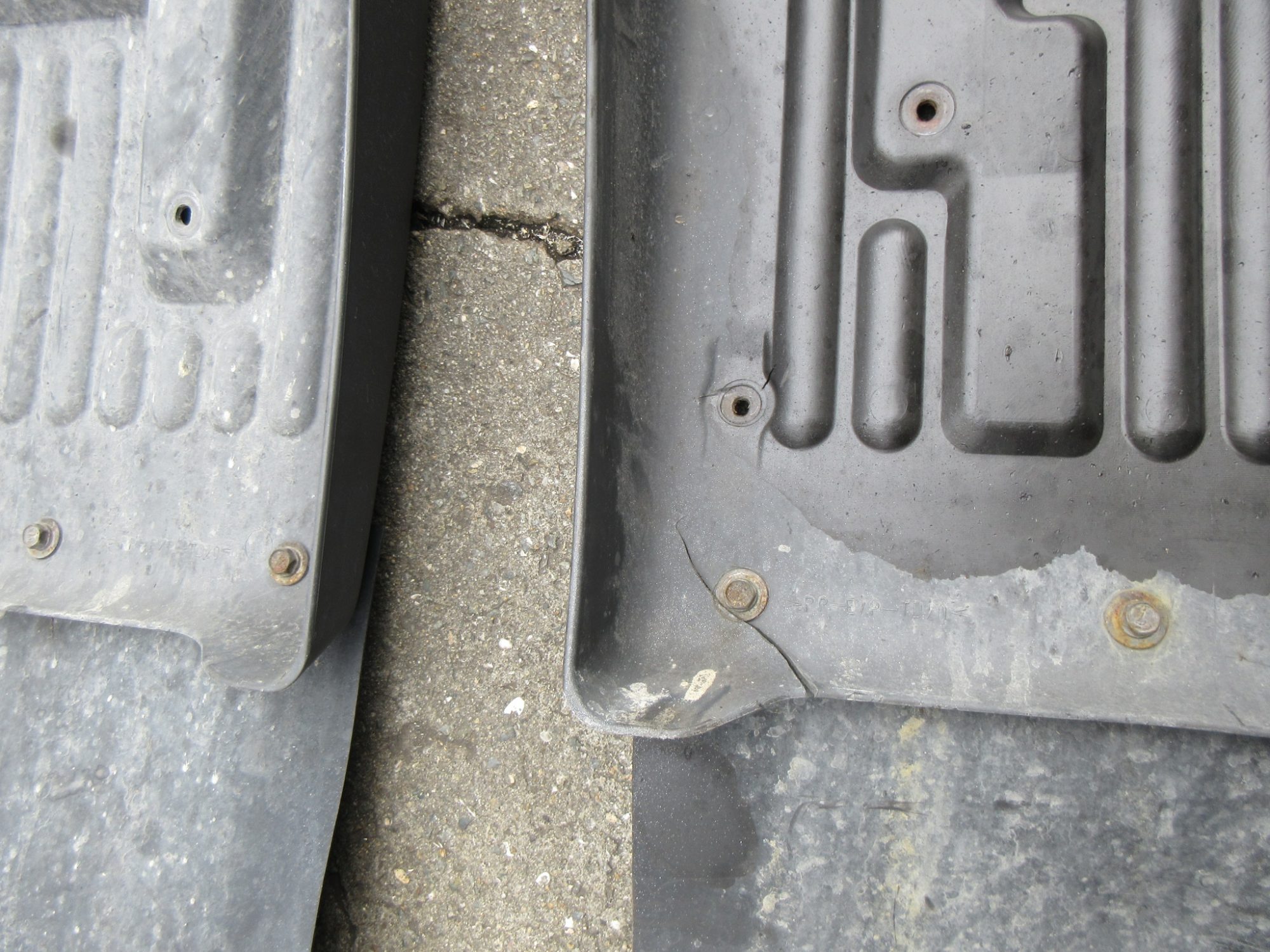 グランドプロフィア ハイルーフキャビン