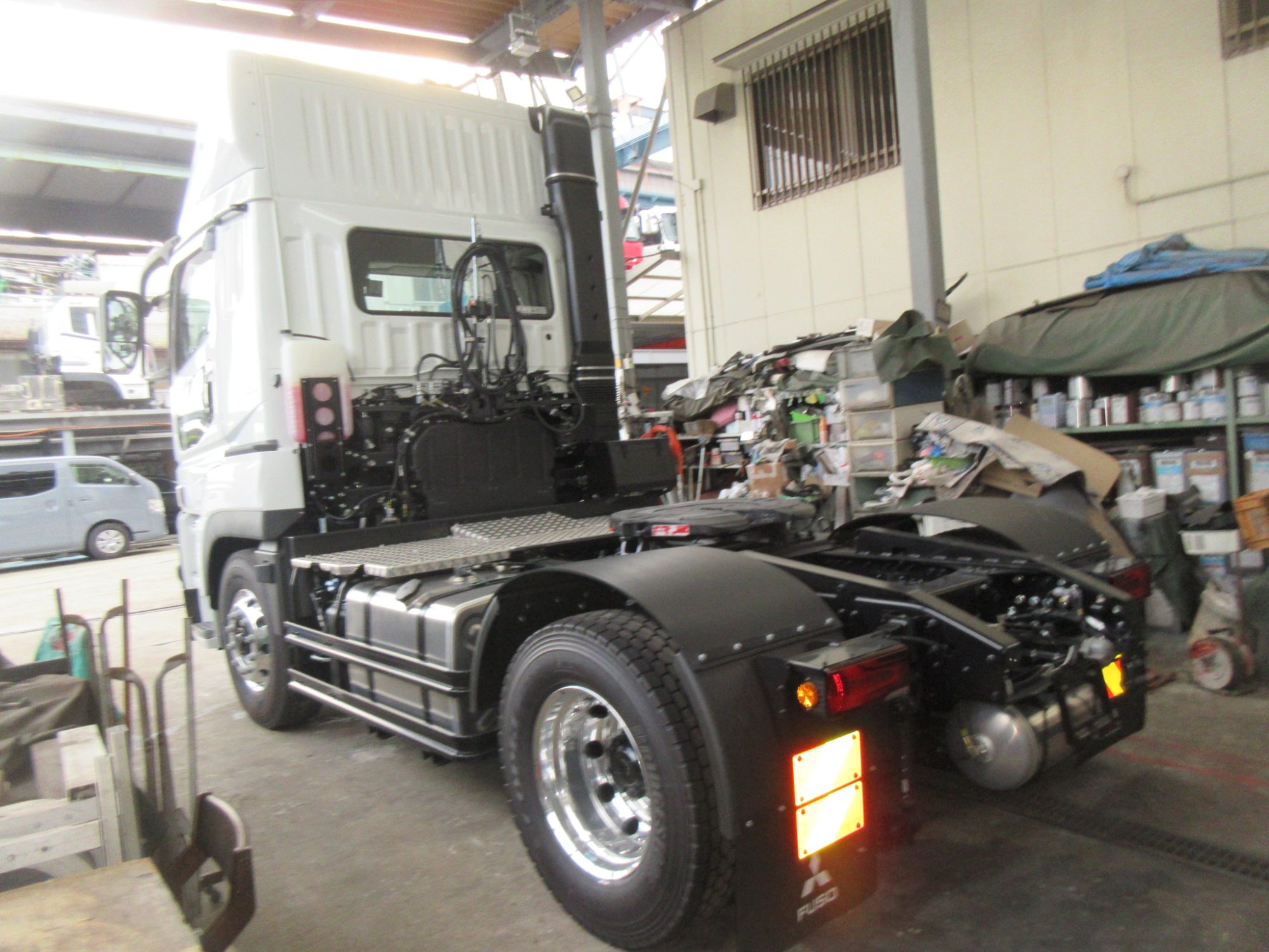 未使用ハイルーフトラクタ