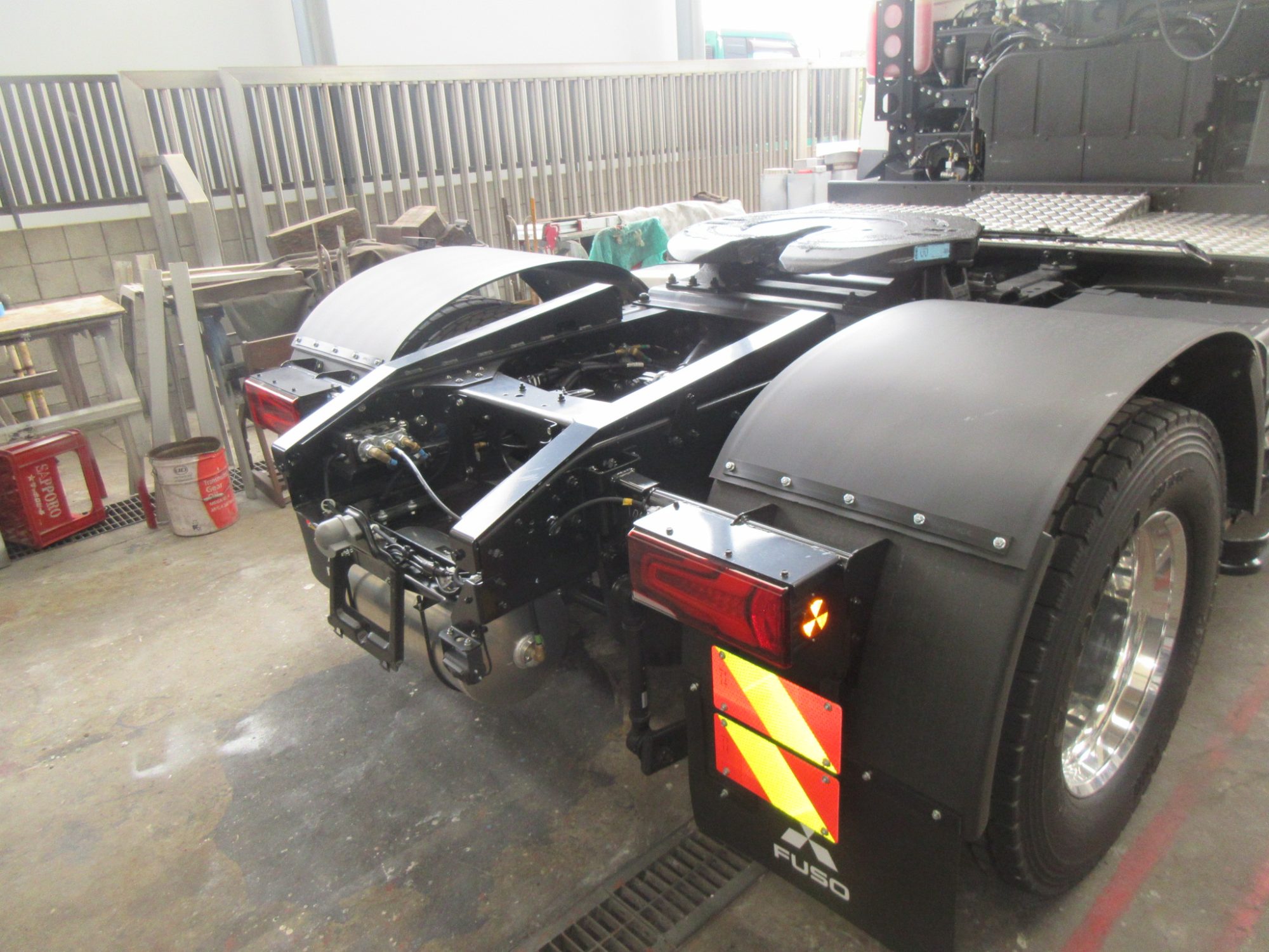 未使用ハイルーフトラクタ