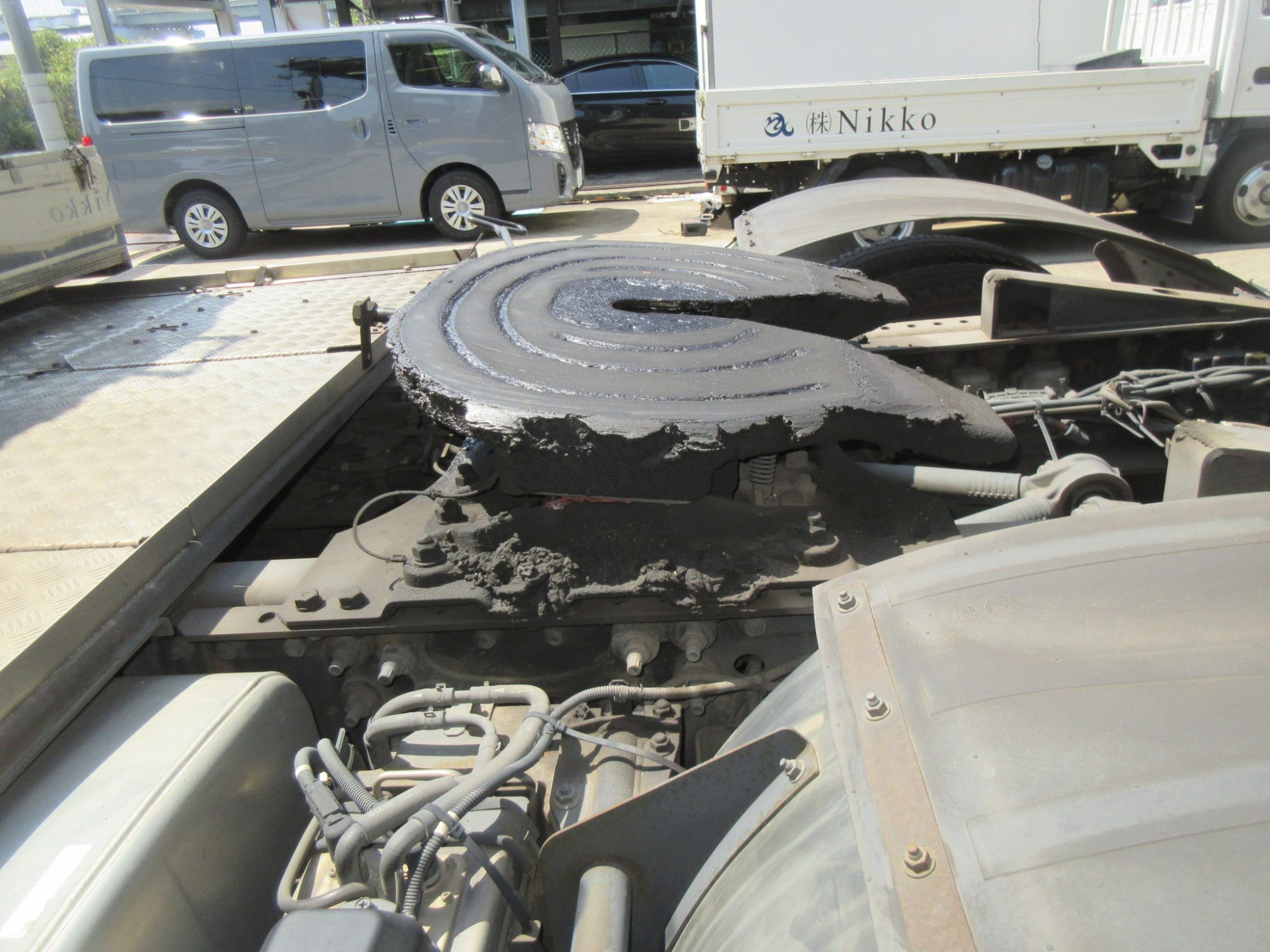 デフロック付ハイルーフ11.5トントラクタ