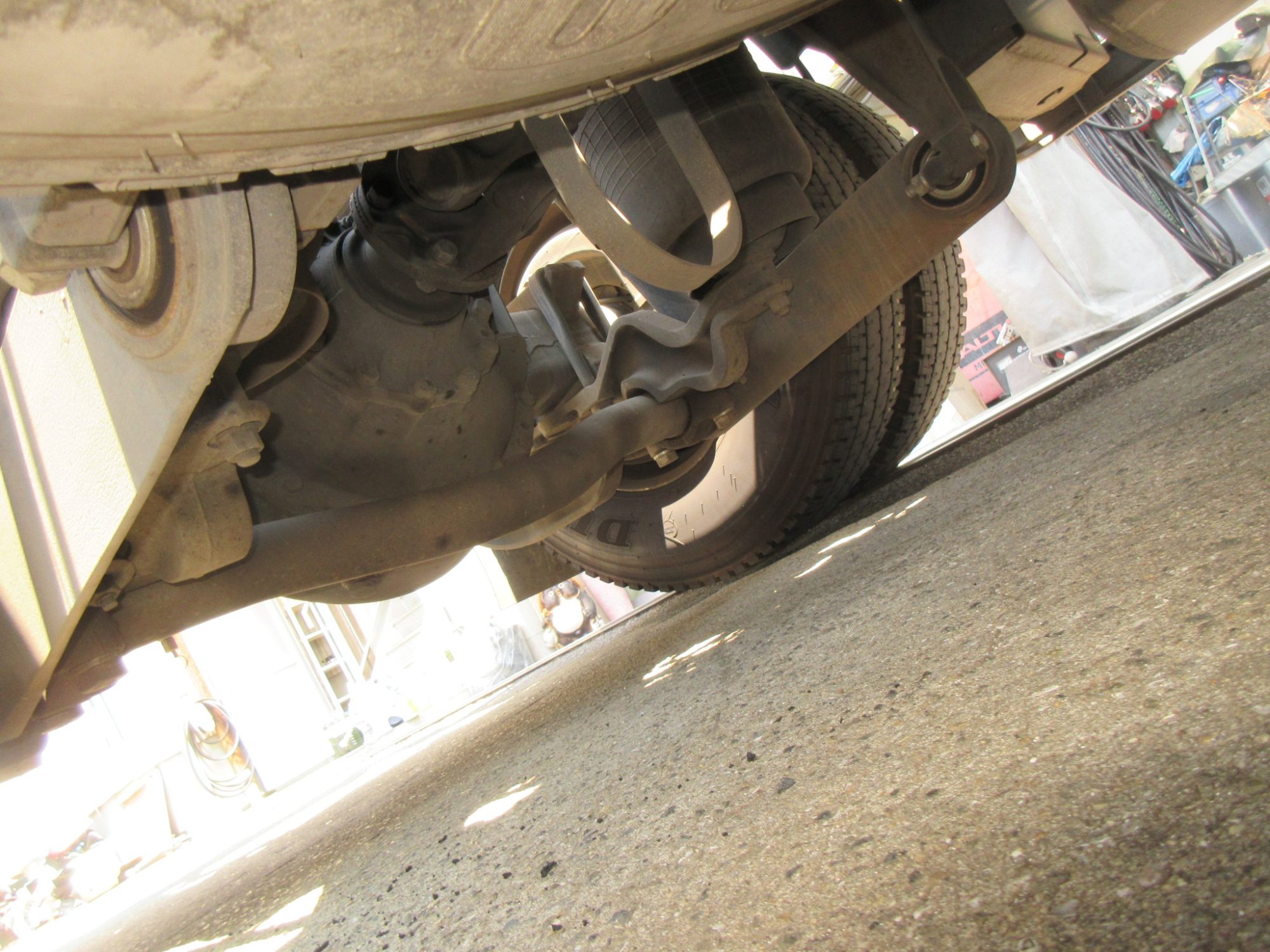 デフロック付ハイルーフ11.5トントラクタ