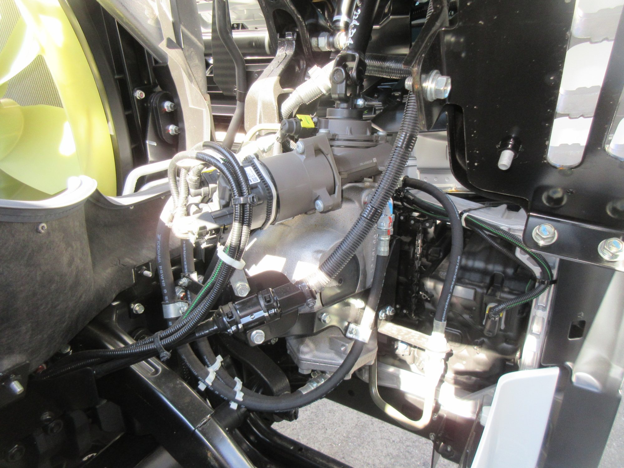 未使用ハイルーフトラクタ