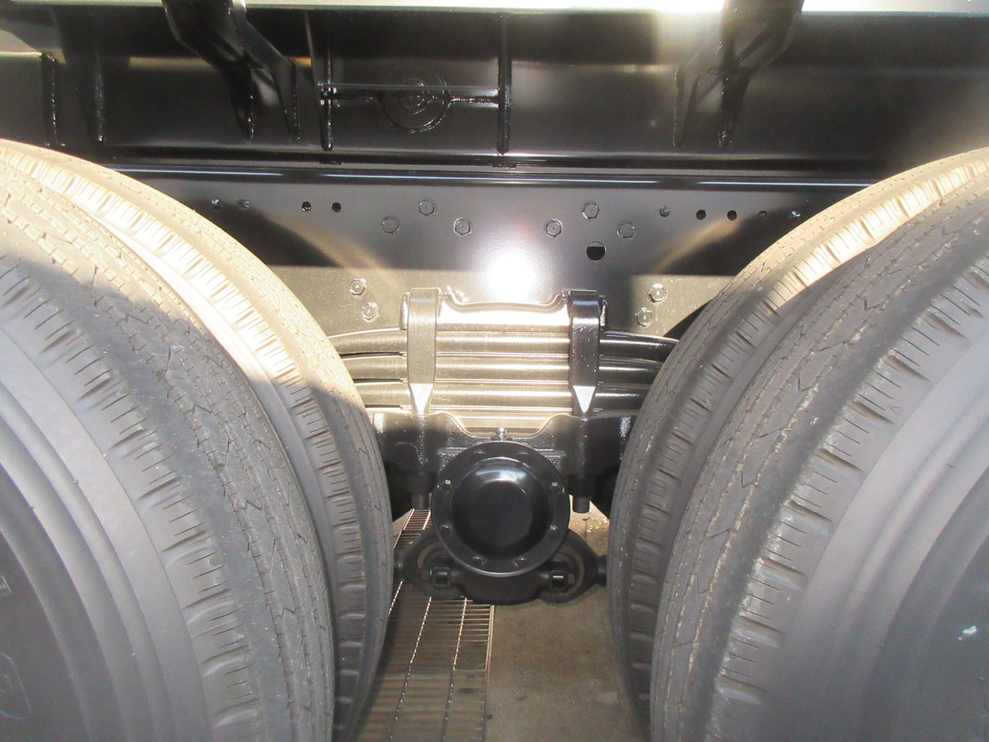 積載10.9トン スーパーグレート 22トン アームロール未使用車