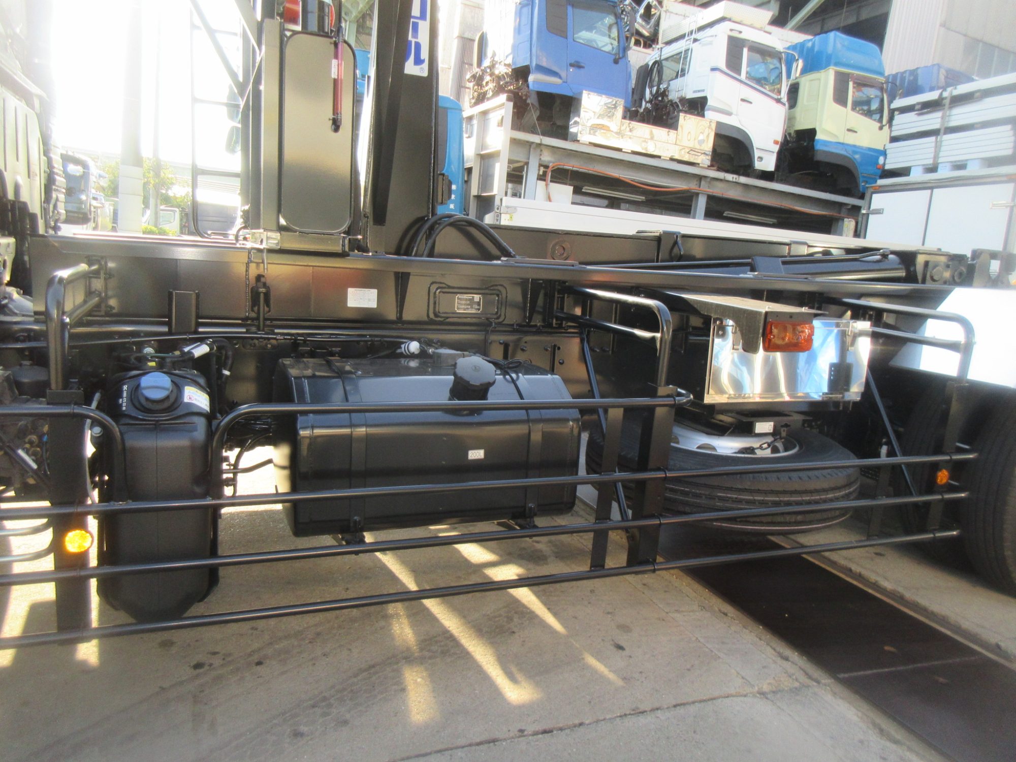 積載10.9トン スーパーグレート 22トン アームロール未使用車