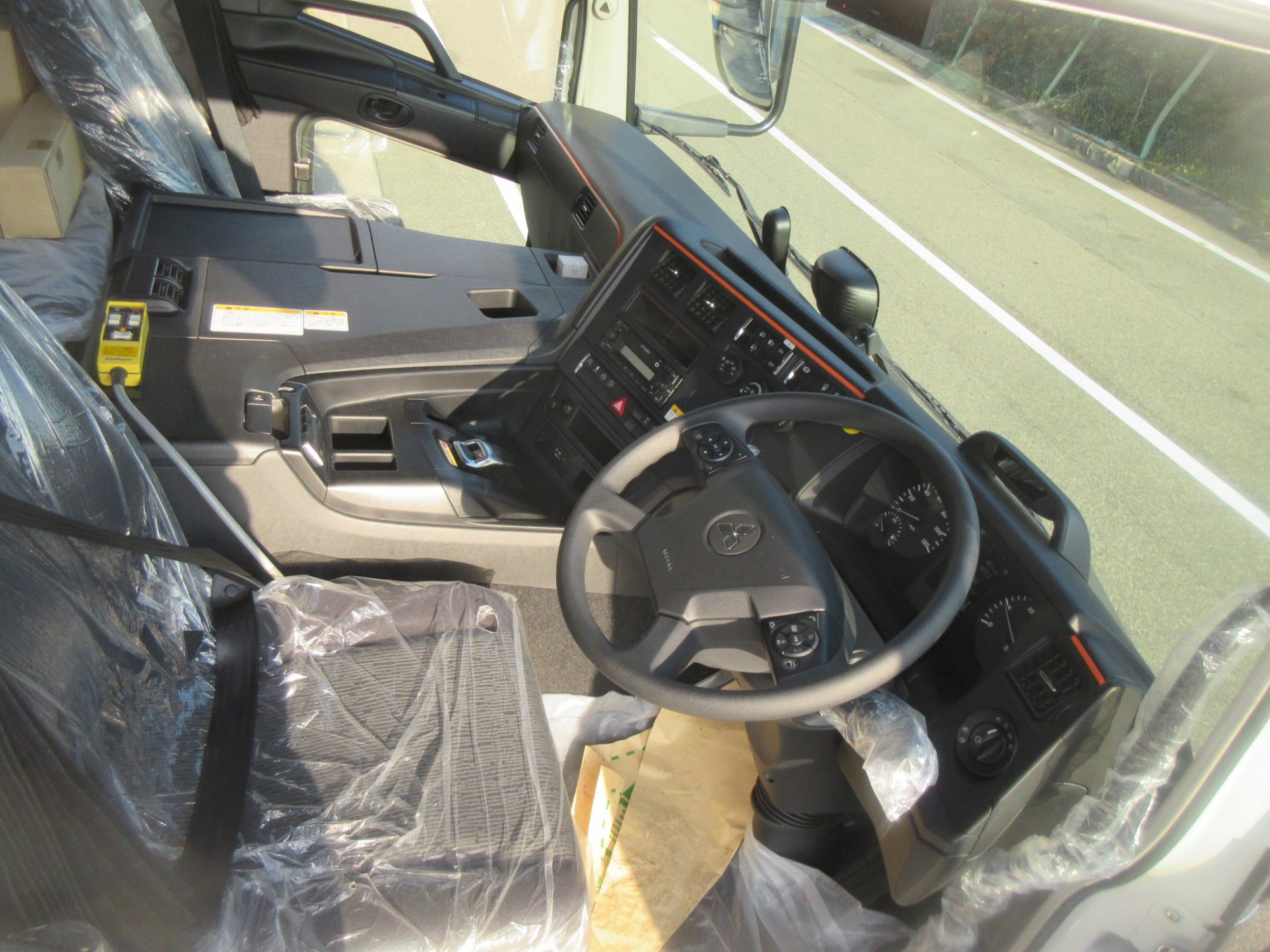 積載10.9トン スーパーグレート 22トン アームロール未使用車