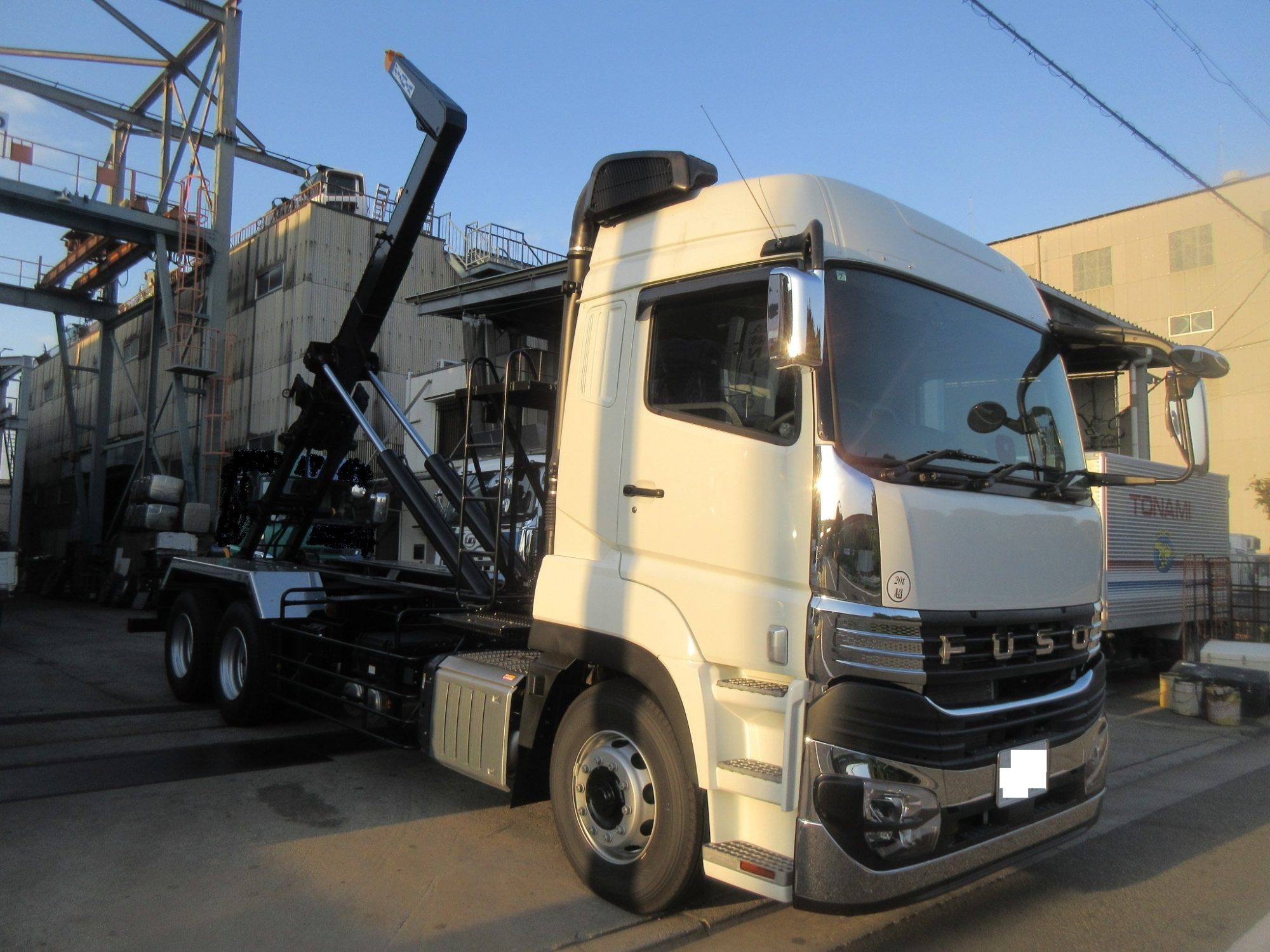 積載10.9トン スーパーグレート 22トン アームロール未使用車