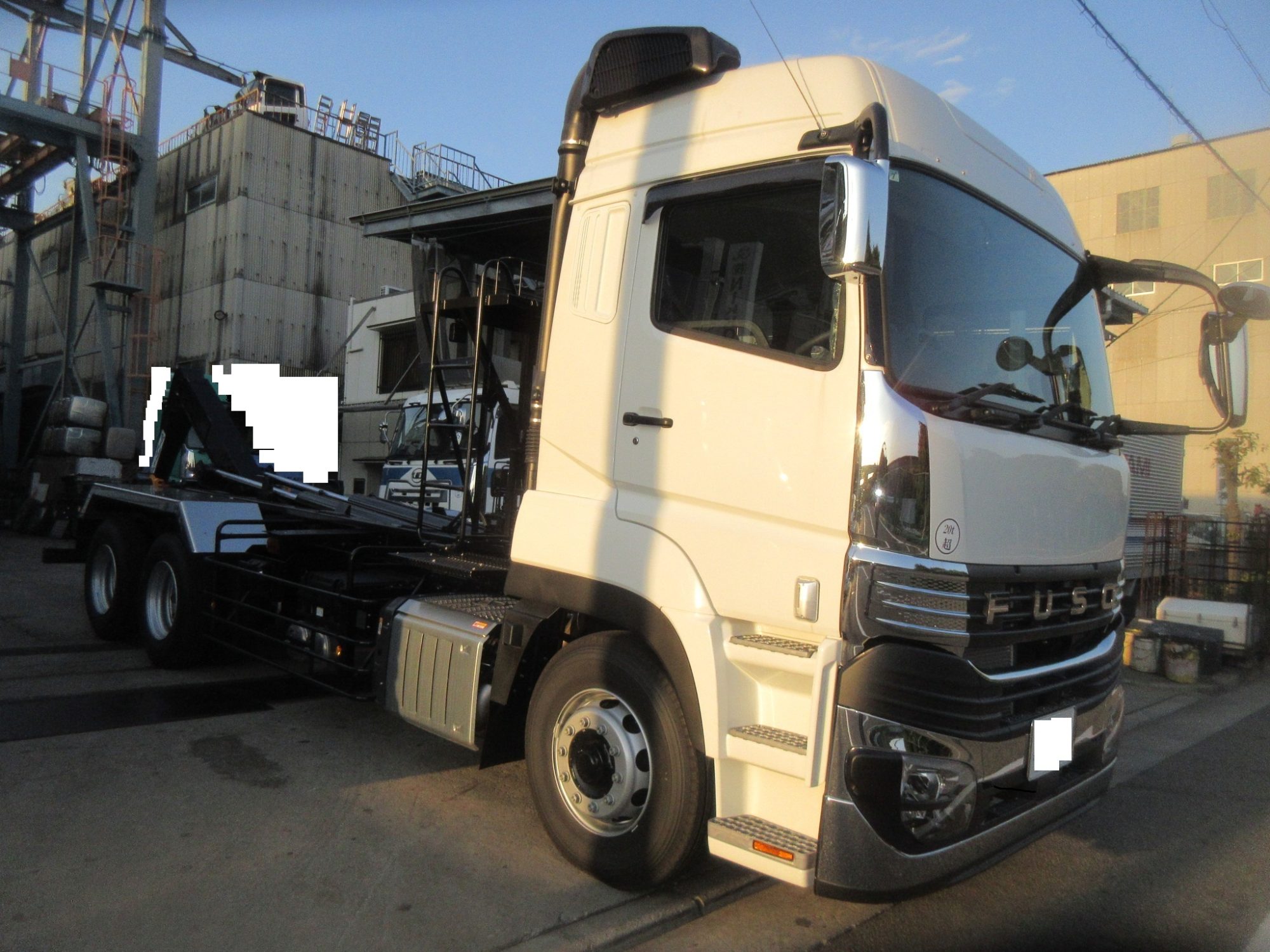 積載10.9トン スーパーグレート 22トン アームロール未使用車