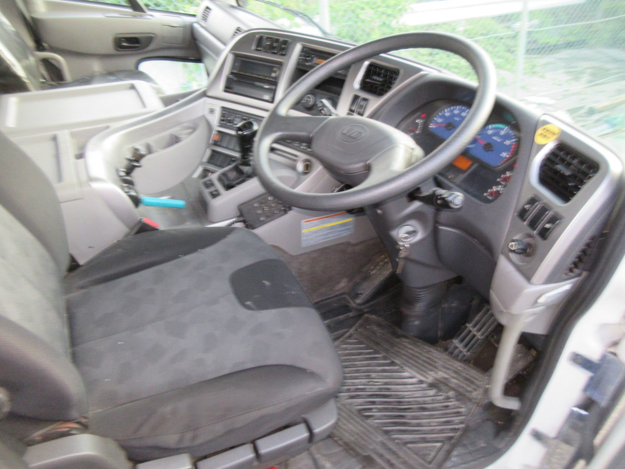 車検付11.5トンハイルーフトラクタ