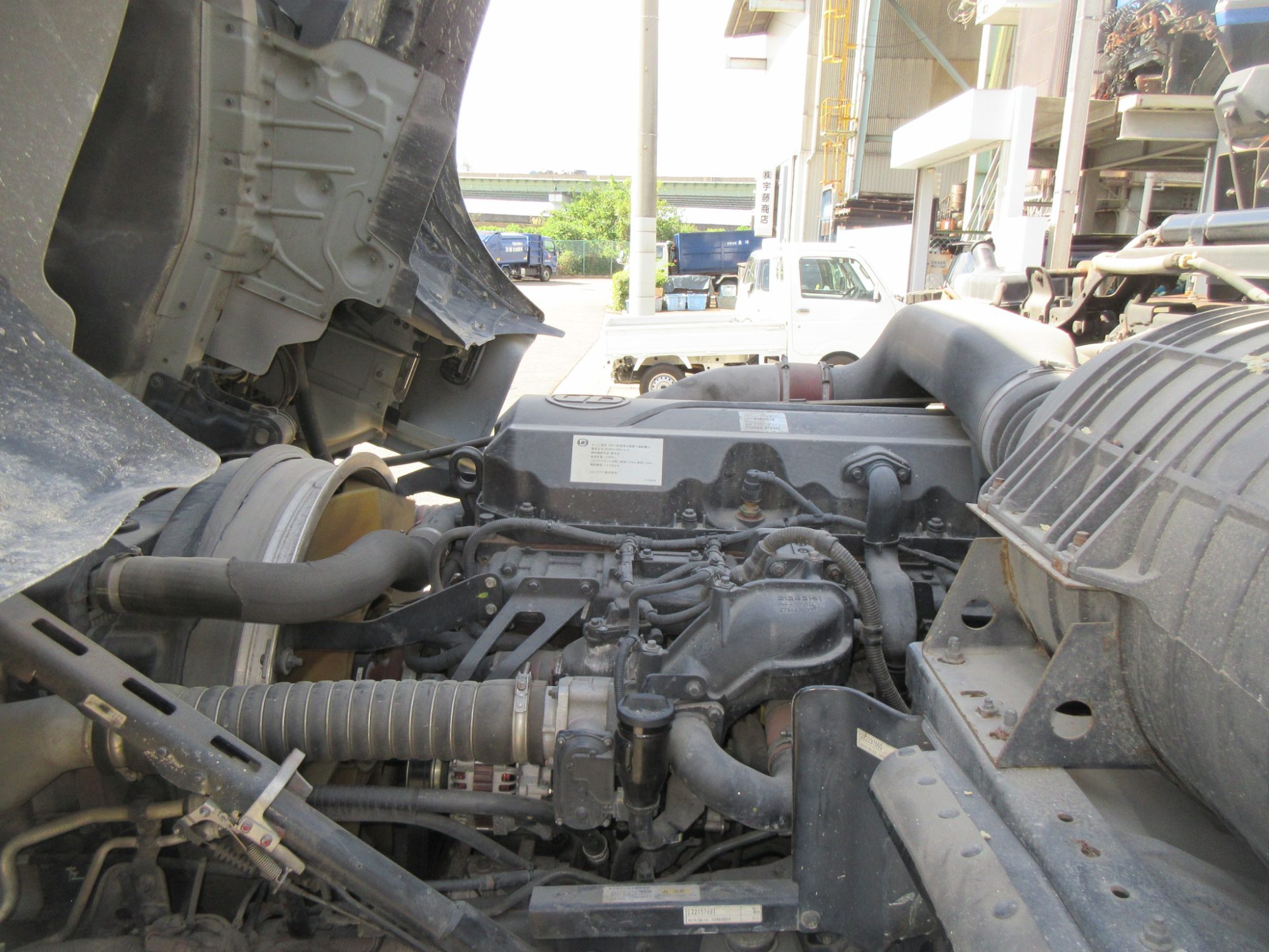 車検付11.5トンハイルーフトラクタ