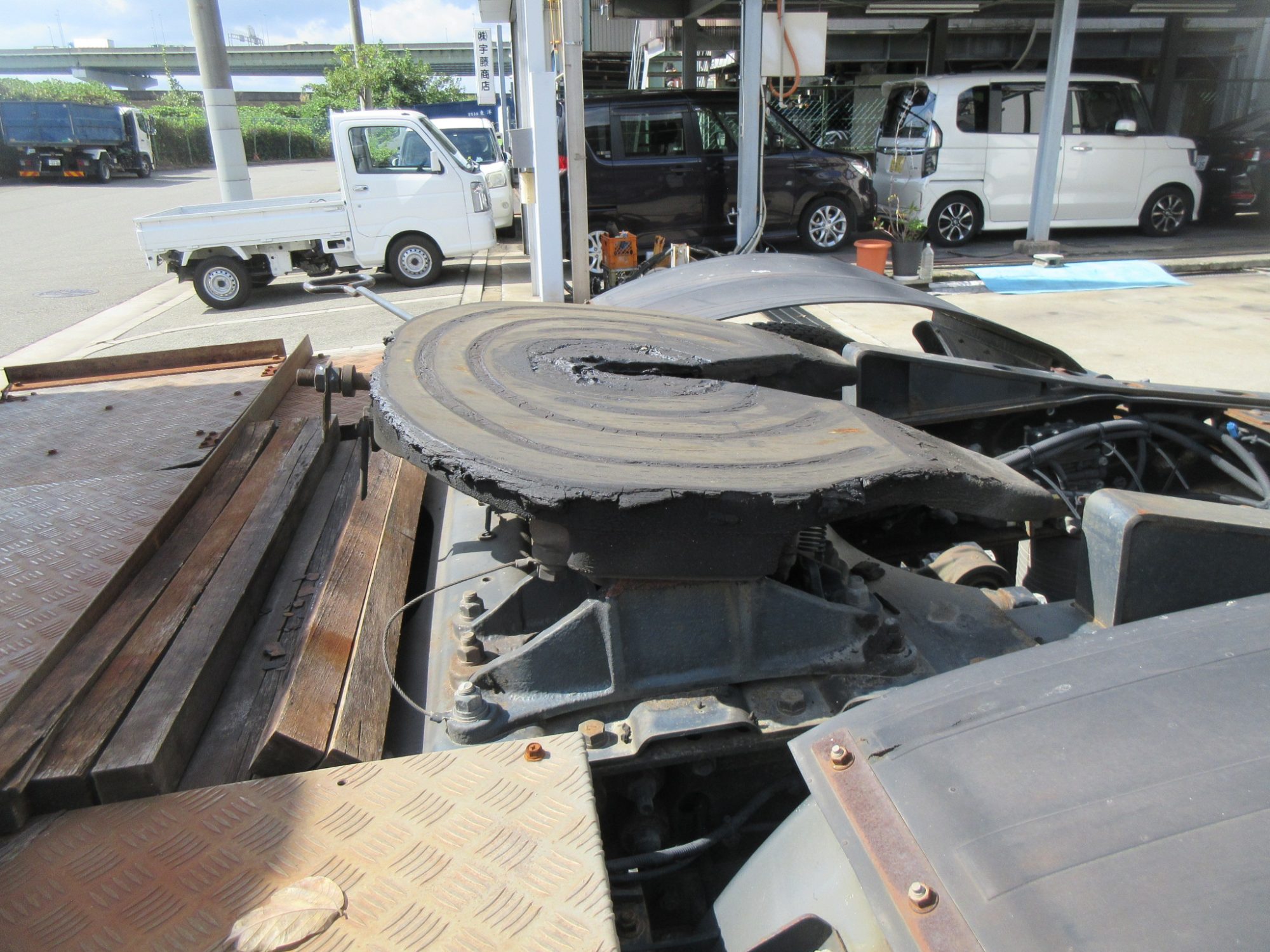 車検付11.5トンハイルーフトラクタ