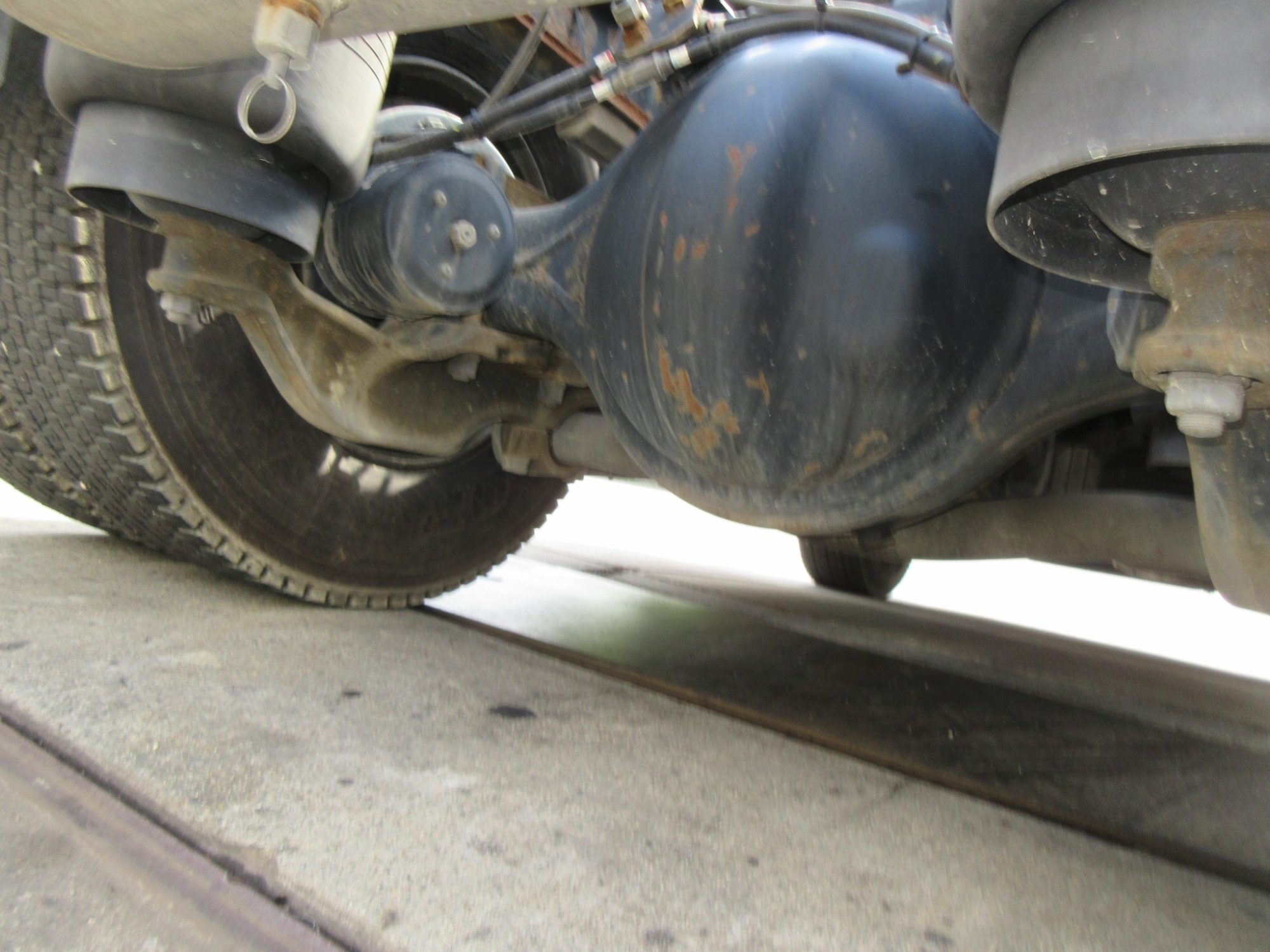 車検付11.5トンハイルーフトラクタ