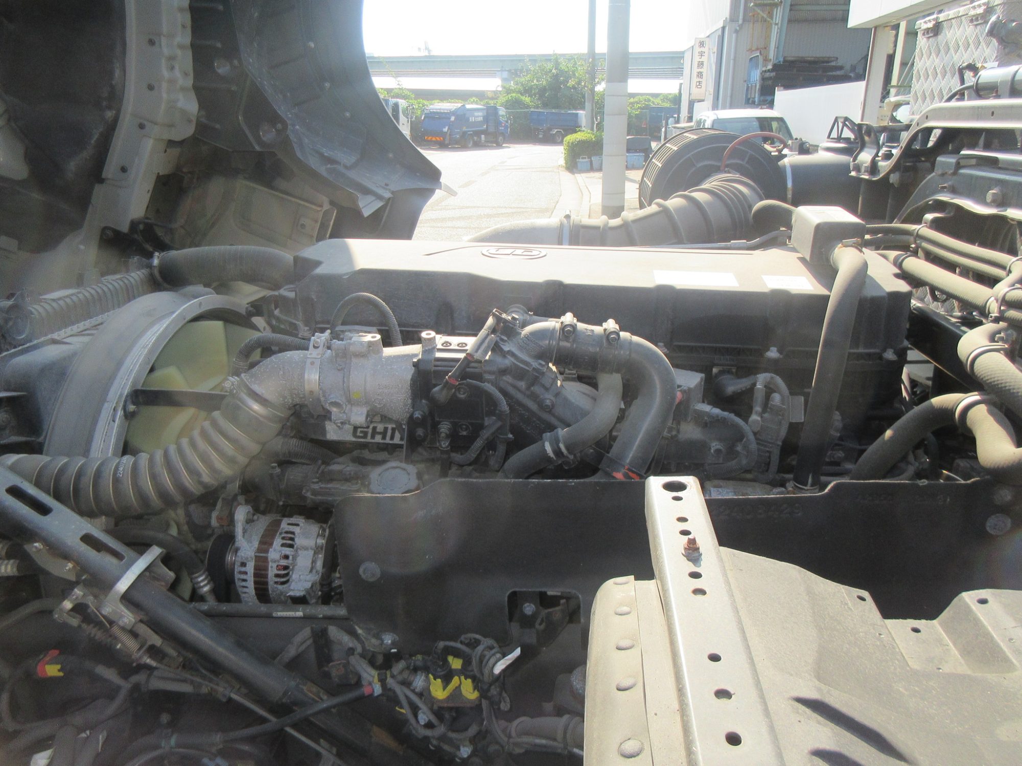 スライドカプラハイルーフトラクタ