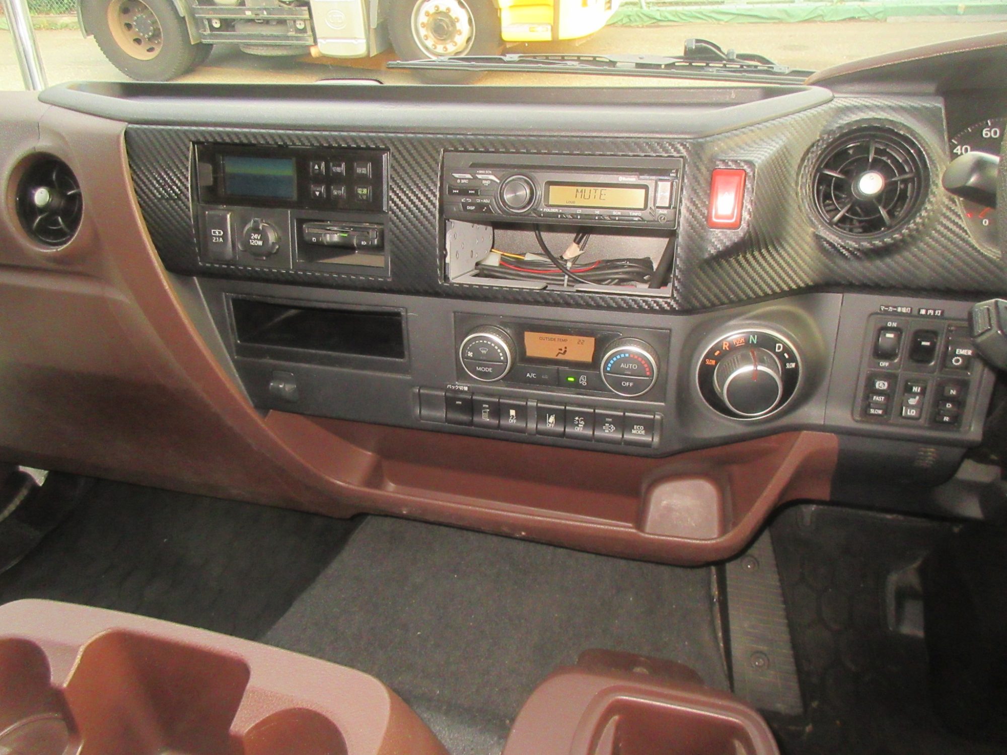 レンジャー並幅低温冷凍車オートマ