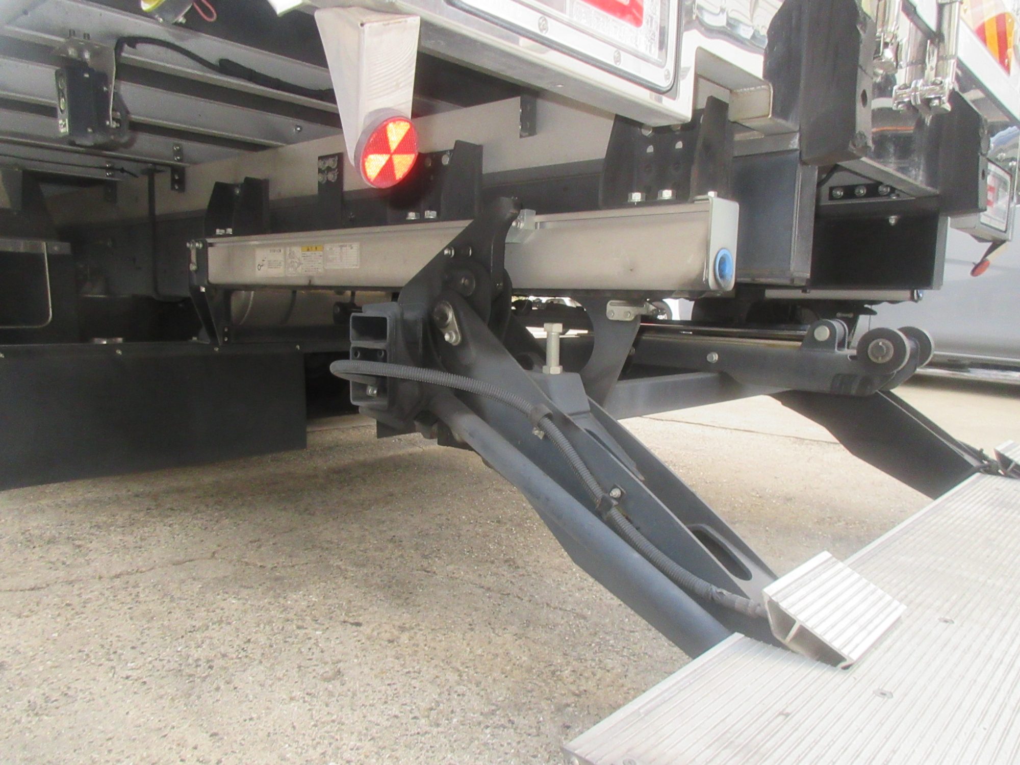 レンジャー並幅低温冷凍車オートマ